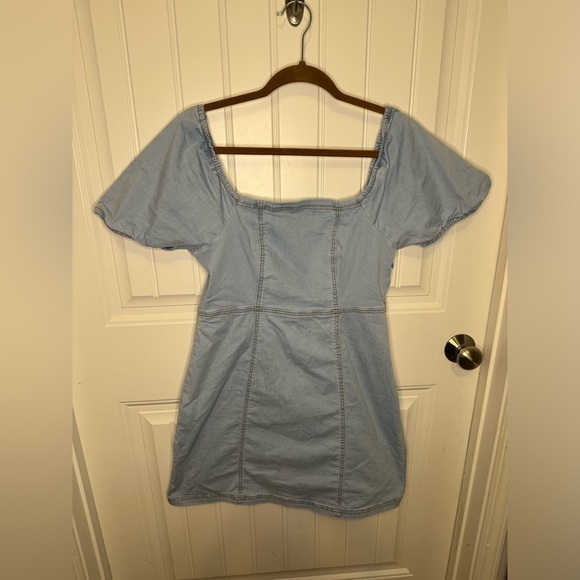 Sanctuary Smocked-Back Puff-Sleeve Denim Dress Pastel Blue Pullover - Picture 2 of 7